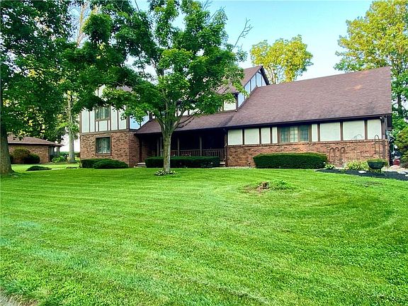 4th image of 4766 Beechmont Dr