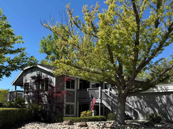 896 Terra California Dr APT 1, Walnut Creek, CA 94595