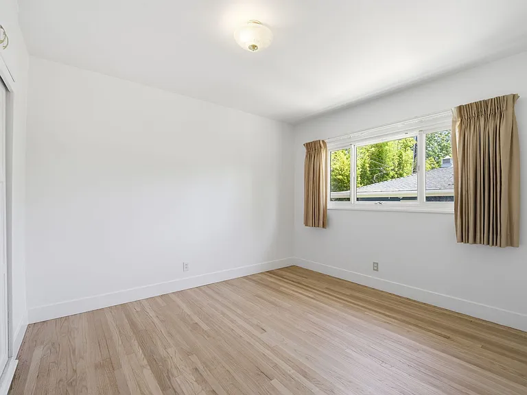 1007 Monterey Rd — Photo 21