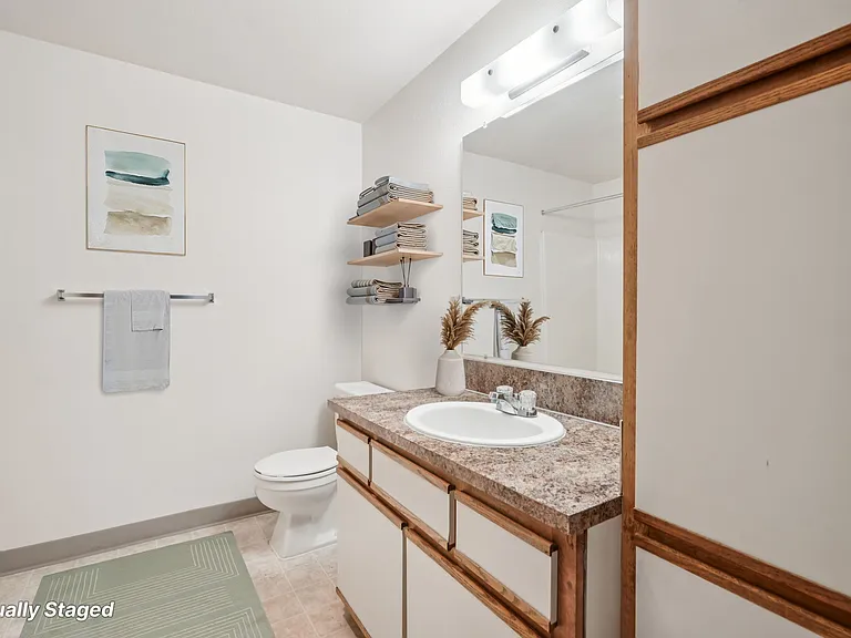 Ridgeland Apartments — Photo 9