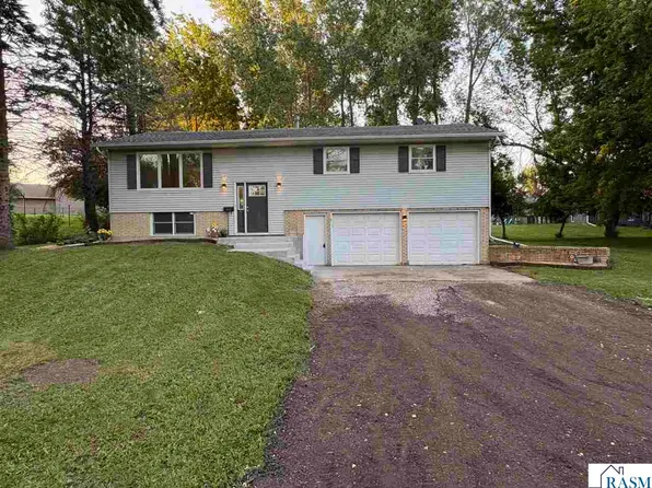 306 W North St, Janesville, MN 56048