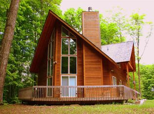 500 Beaux Rivages Dr, Harbor Springs, MI 49740