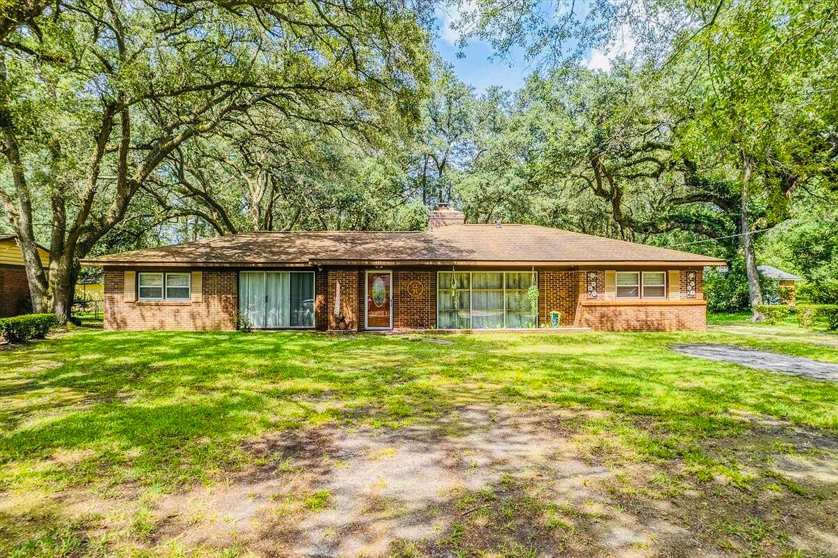 111 Newington Rd, Summerville, SC 29485 MLS 23019214 Zillow