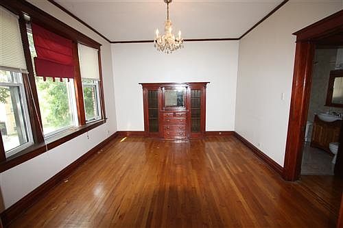 1st image of 2109 N Richmond St #2R
