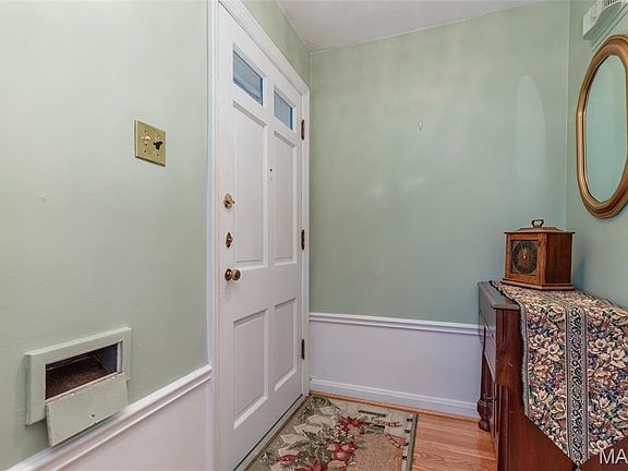 5th image of 29 W Sherwood Dr