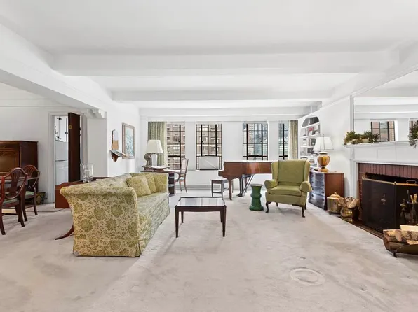350 West 57th Street image 1 of 5