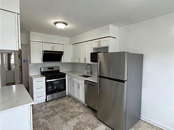 3rd image of 4327 215th St