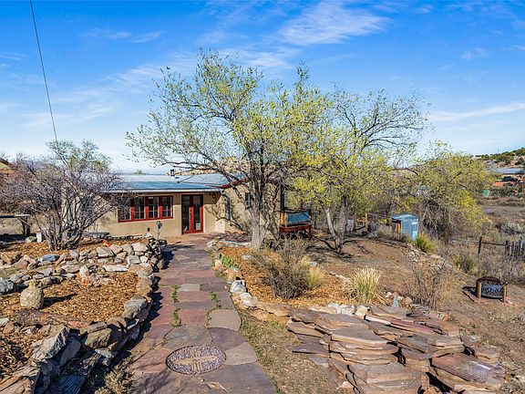 2nd image of 28 Backroad