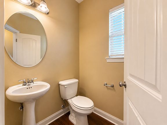 4th image of 273 N Prince Henry Way