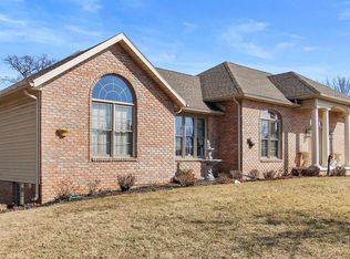 2221 S Queen St, York, PA 17402