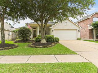 9427 Tartan Manor St, Spring, TX 77379