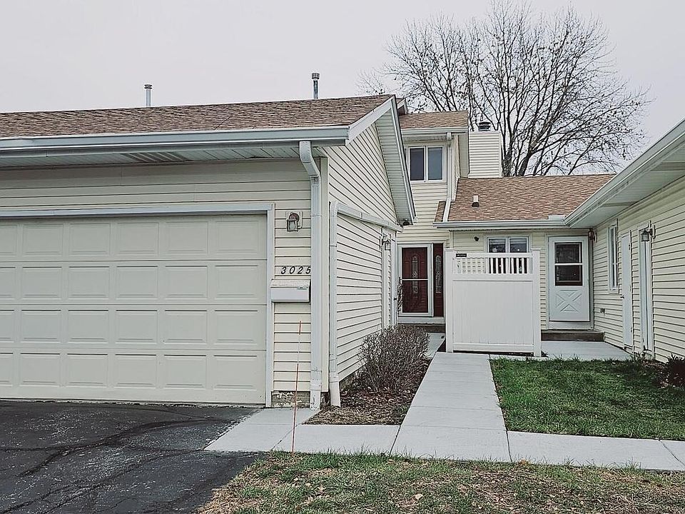 1st image of 3025 Parkwild Dr
