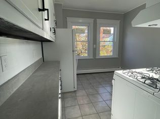 7426 5th Ave APT 2, North Bergen, NJ 07047