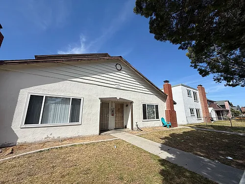 241 Campbell Way Photo 1