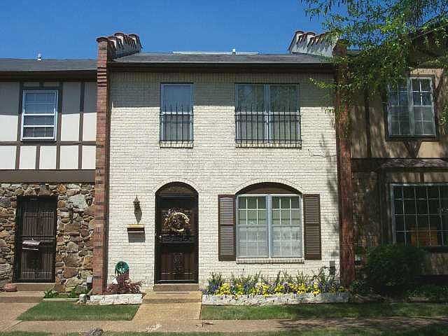 1st image of 4786 Townhouse Way