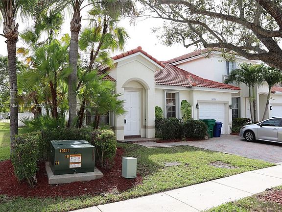3rd image of 18750 SW 25th Ct