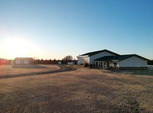 4612 188th St, Russell, KS 67665