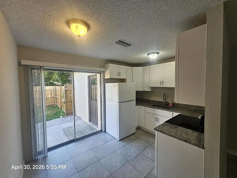 4005 Avenue I #A — Photo 3
