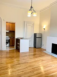 Rented by Living New York