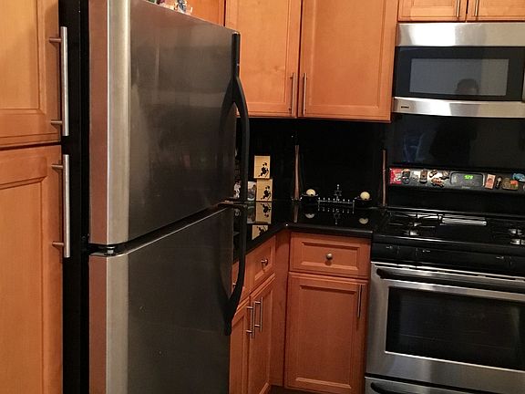 2nd image of 7025 Yellowstone Blvd APT 19A