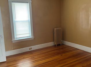 23 Lawndale St #1, Springfield, MA 01108