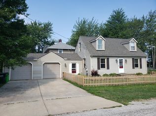 32703 Lake Rd, Avon Lake, OH 44012