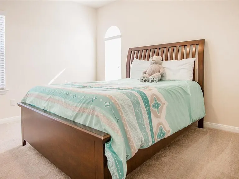 145 Pincea Pl — Photo 15