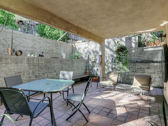 5th image of 2449 Corralitas Dr