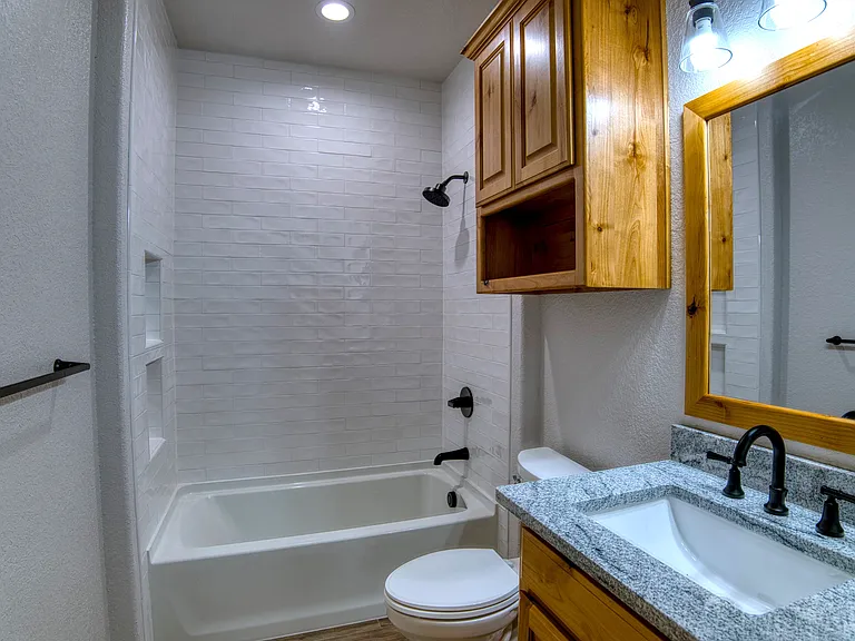 6034 County Road 256 — Photo 13