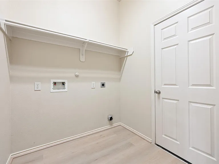 2822 Lakecrest Forest Dr — Photo 23