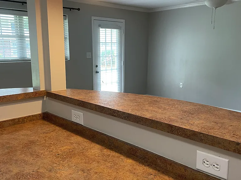 710 Scenic Hwy #107 — Photo 7