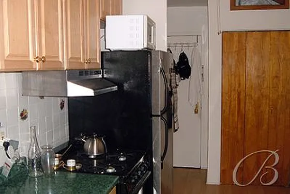 Rented by Bellmarc Realty | media 16