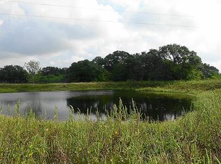 7221 Bauer Rd, Fayetteville, TX 78940