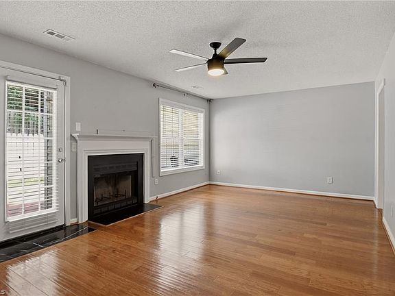 3rd image of 804 Remount Ct Unit 24