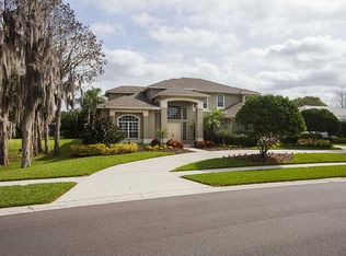3953 Arlington Dr, Palm Harbor, FL 34685