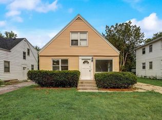 5278 N 61st St, Milwaukee, WI 53218