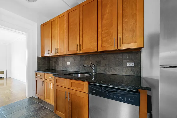 Rented by MNS | media 3