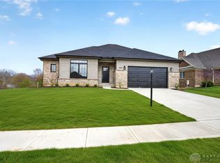 3953 Jacob Hills Ct, Bellbrook, OH