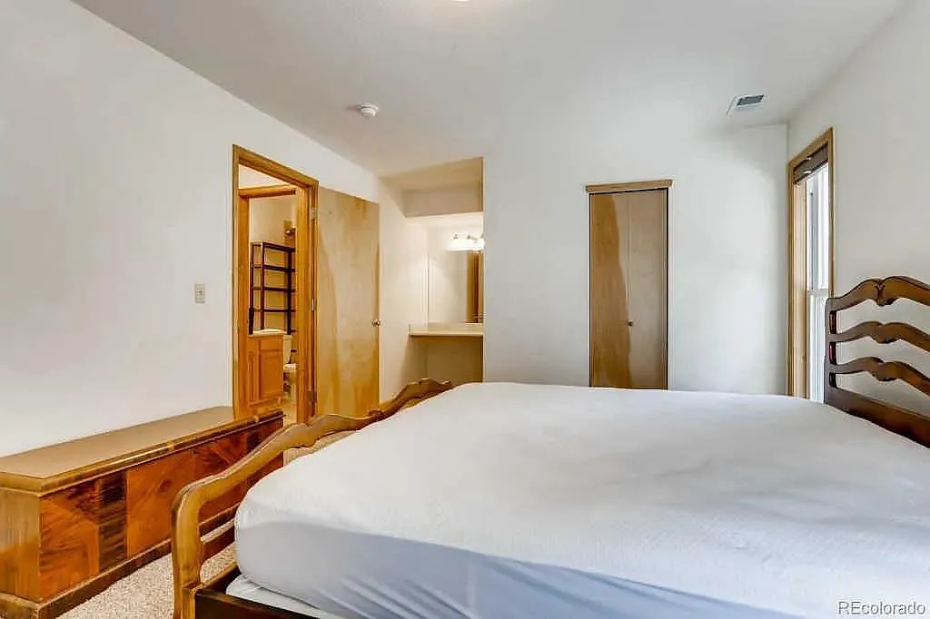 2 bed, 852 sqft, $1,750 — Photo 4