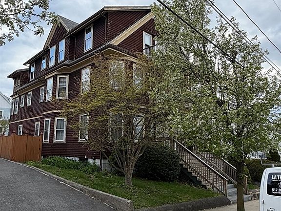 4th image of 24-26 Edith Ave