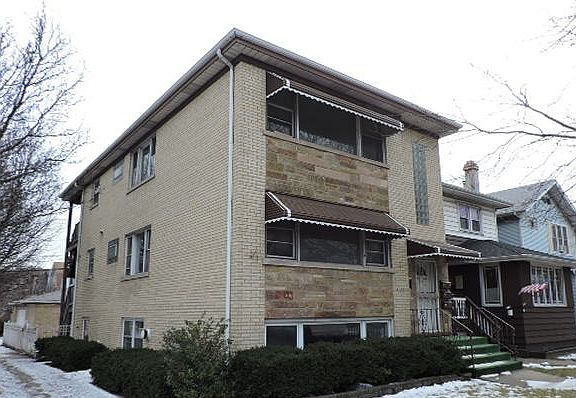 3rd image of 4129 N Cicero Ave