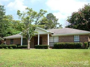 8360 Twin Lakes Dr, Mobile, AL 36695