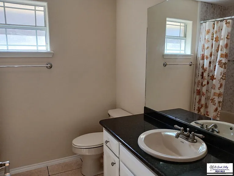 1514 Christian Cir — Photo 7