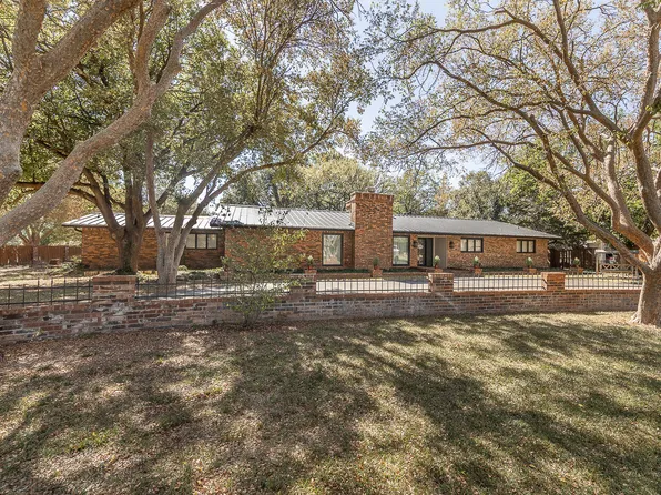 5211 70th St, Lubbock, TX 79424