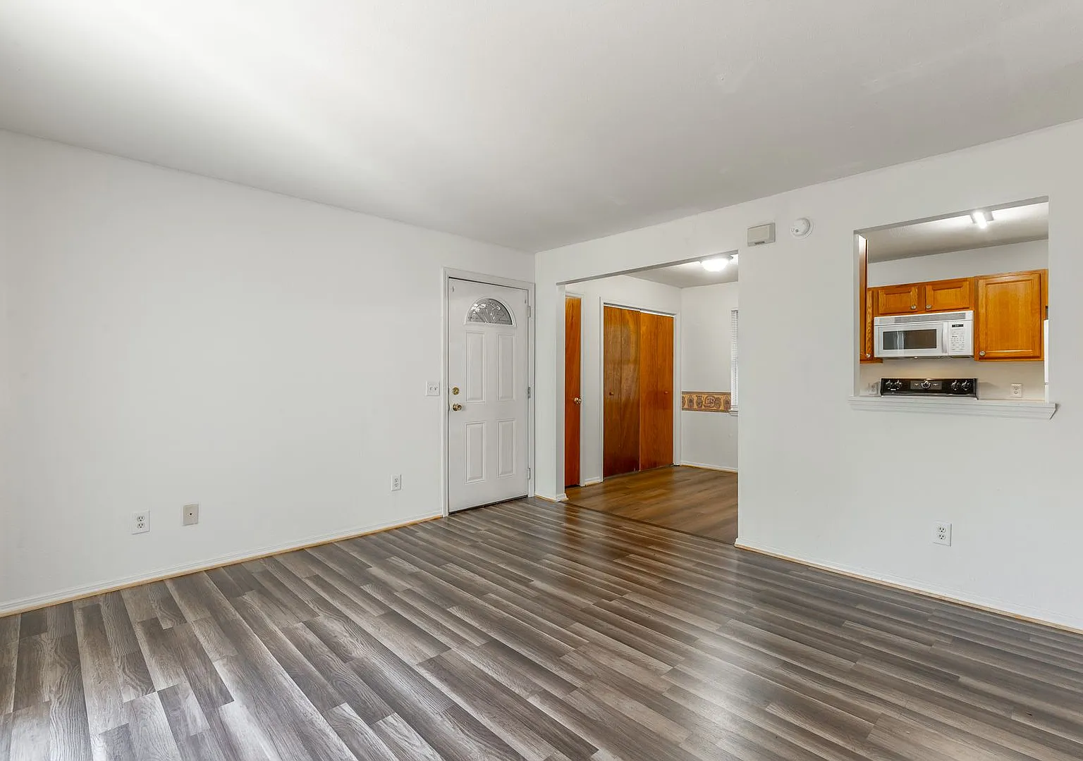1 Bedroom Apartment in Ringgold, GA — Photo 2