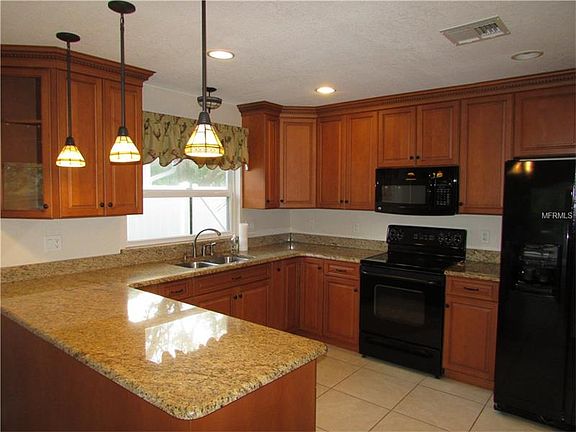 5th image of 4920 Pennsbury Dr