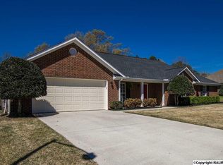 210 Vine Cliff Dr, Harvest, AL 35749