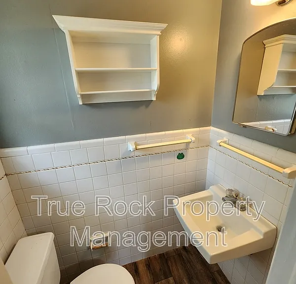 1509 E Nancy Dr — Photo 8