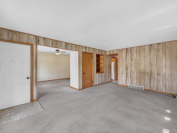 5th image of 5182 Reiner Rd