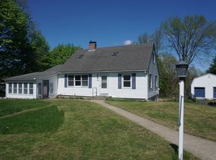 34 Fairview Ave #B, Groton, MA 01450